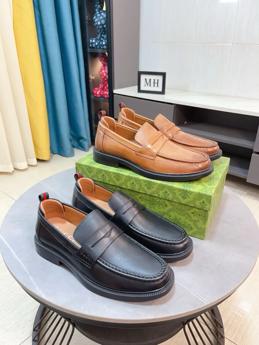 Men's shoes 💰500🌹🌹[GUCCI Gucci] A new style of formal men's leather shoes is coming ~ The original quality upper is made of Italian cowhide➕The leather is soft and delicate, comfortable and soft. The top layer of genuine leather, rubber wear-resistant outsole, the shoe shape is dignified and domineering, and the luxury charm is not concealed! The natural and free nouveau riche leads the trend. Code number: 38-44